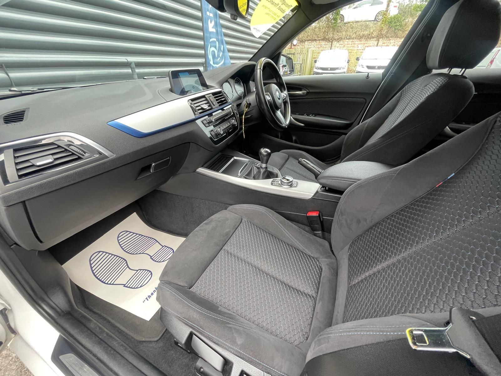 BMW 1 Series image 22